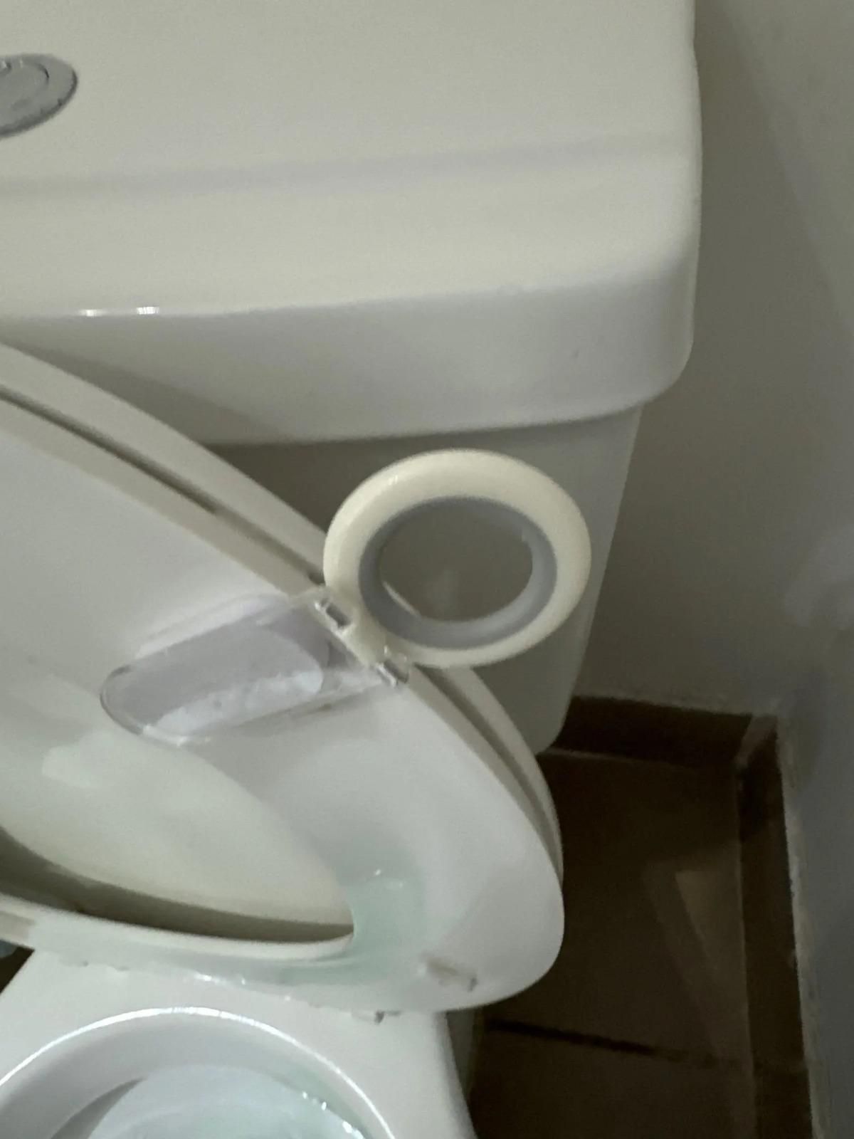 Toilet Seat Lifter Handle to Avoid Self Touching